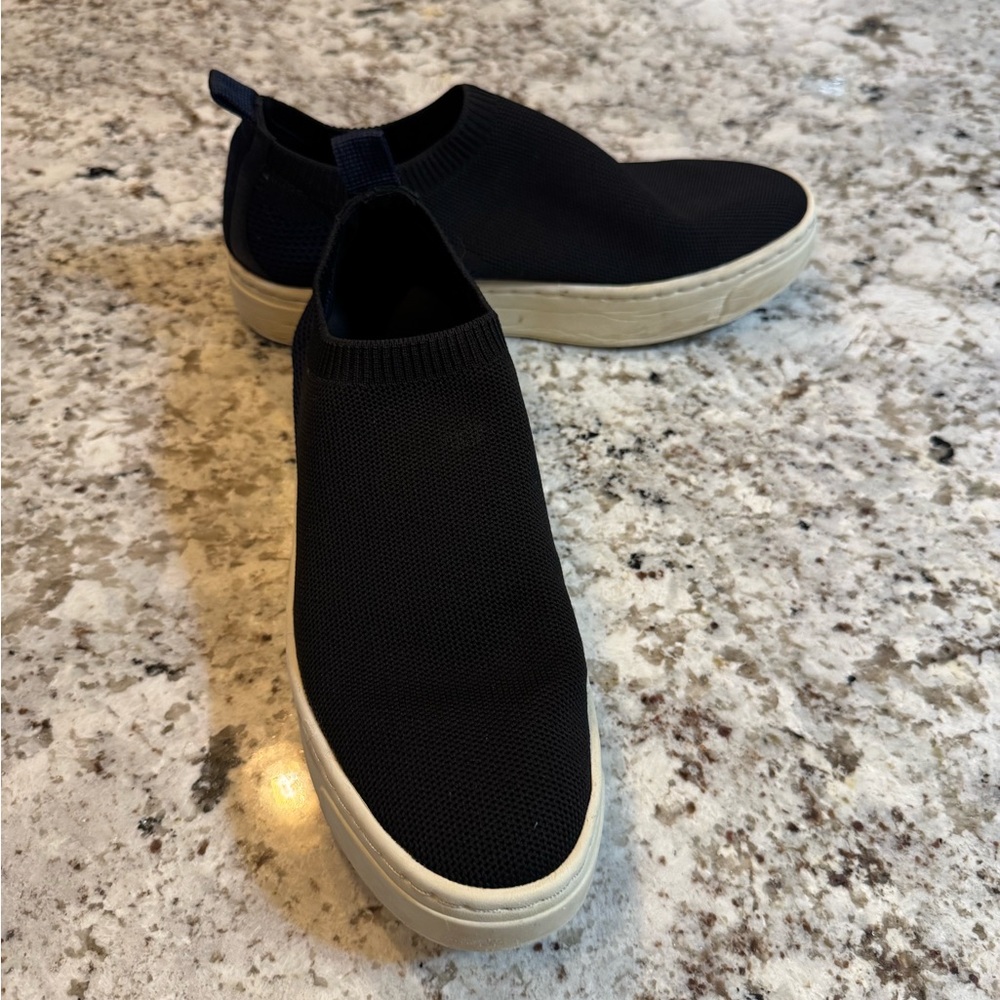 Naked Feet | Navy‎ Blue Sock Low Top Slip On Almond Toe Sneakers Women's 8.5